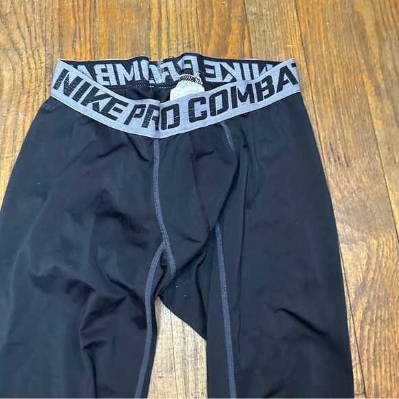 Nike Pro Combat Compression Leggings Size Medium - Picture 1 of 5